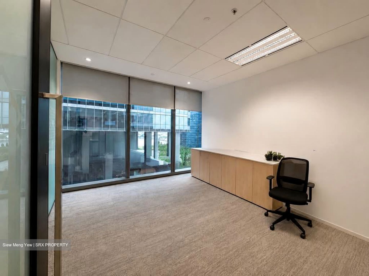 Asia Square Tower 1 (D1), Office #581166451